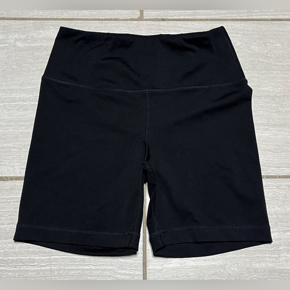 Yogalicious Lux Everyday Bike Shorts Leggings Activewear Women's Size Medium